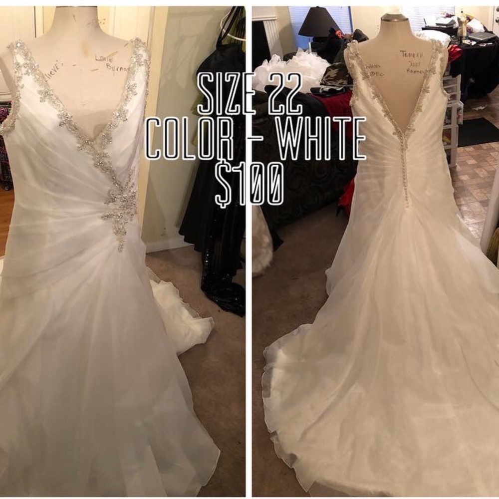 Wedding gown
